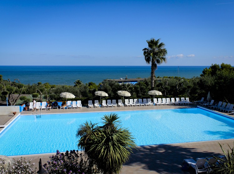 villaggio uliveto, villaggio club uliveto, villaggio uliveto gargano, villaggi gargano, villaggi puglia gargano, uliveto, puglia, gargano